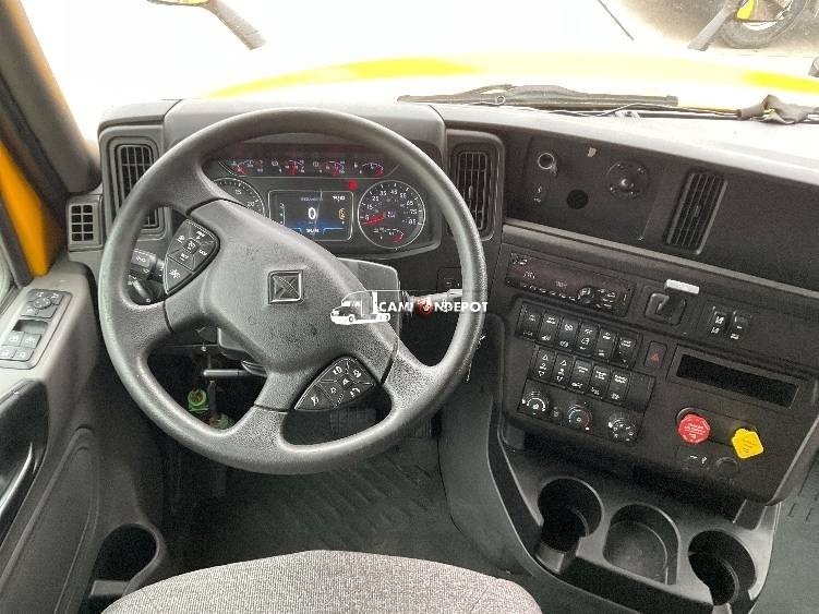 Truck Thumbnail 7