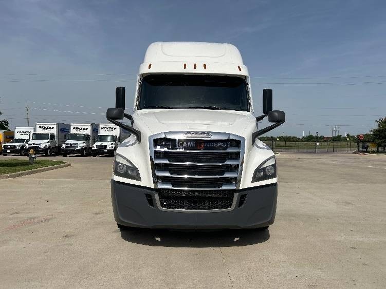 Truck Thumbnail 2