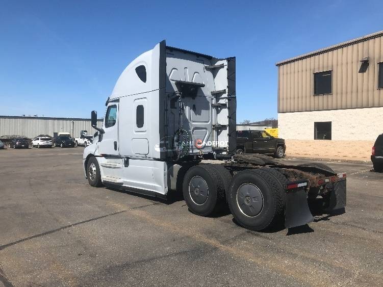 Truck Thumbnail 5
