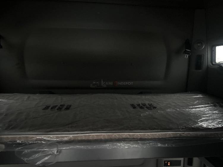 Truck Thumbnail 10