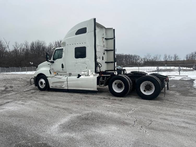 Truck Thumbnail 5