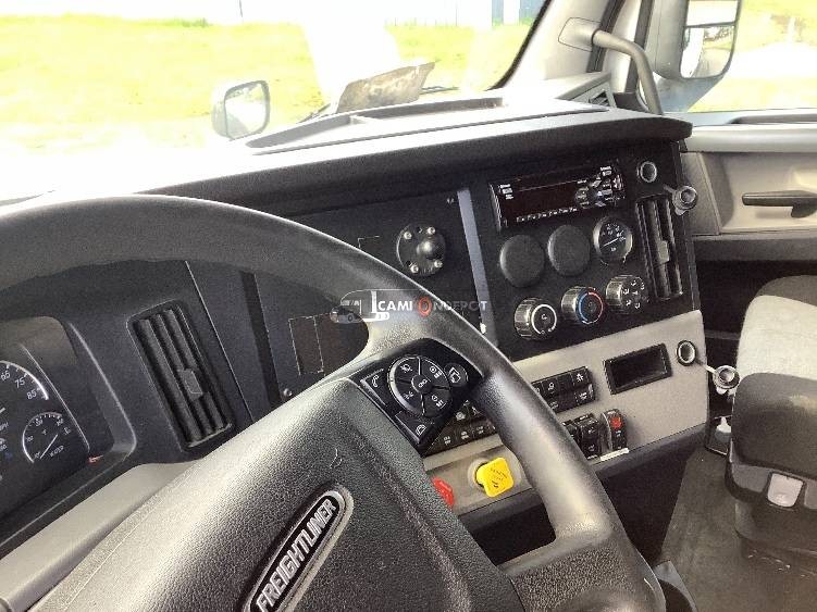 Truck Thumbnail 9