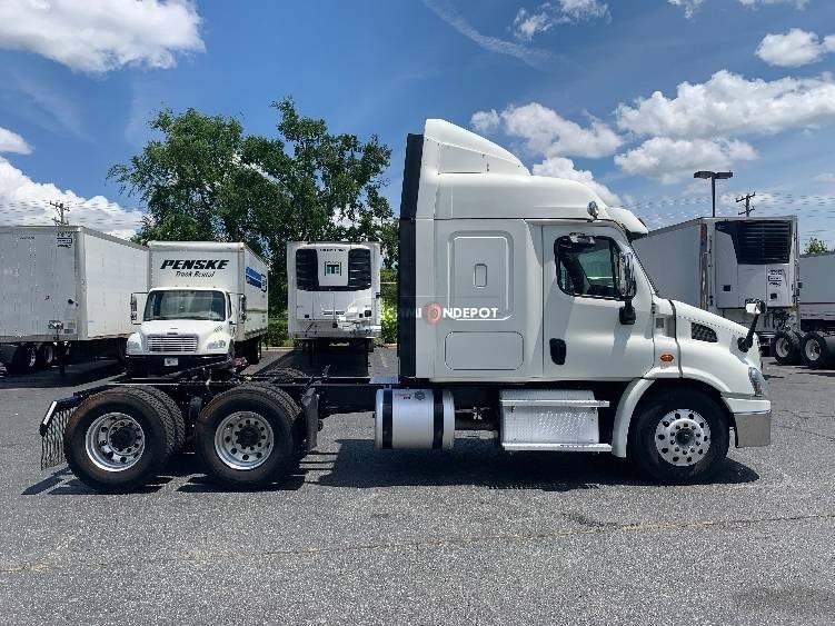 Truck Thumbnail 6