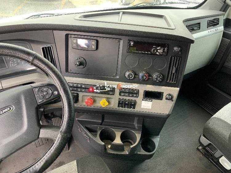 Truck Thumbnail 7