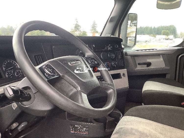Truck Thumbnail 6
