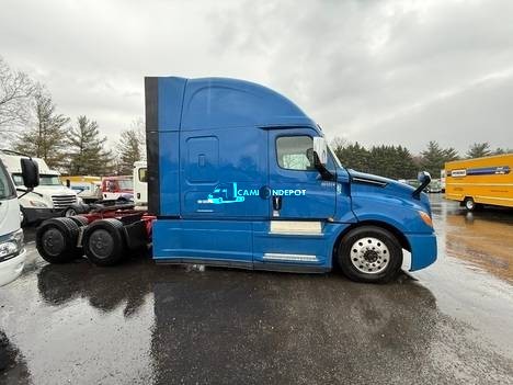 Truck Thumbnail 8