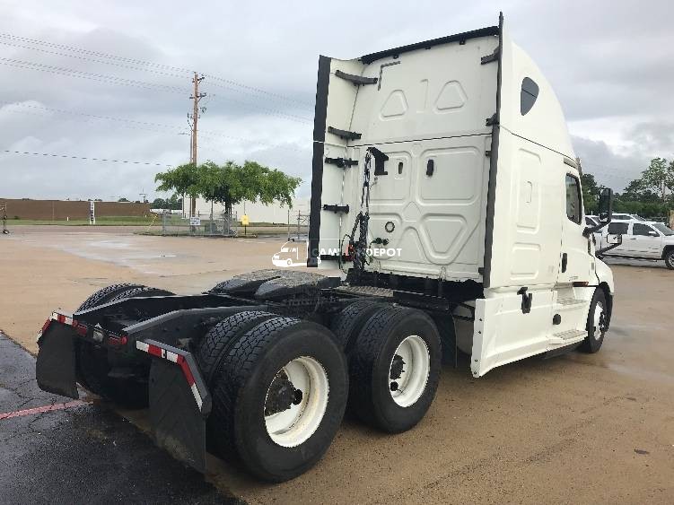 Truck Thumbnail 4