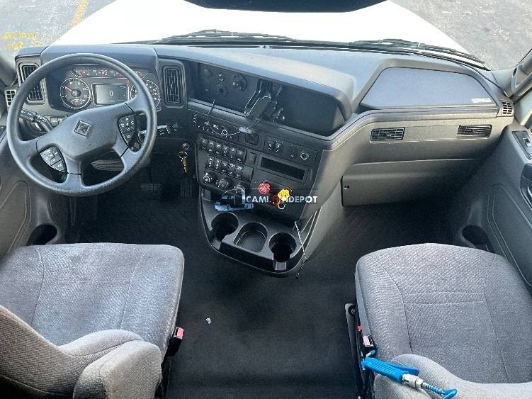 Truck Thumbnail 7