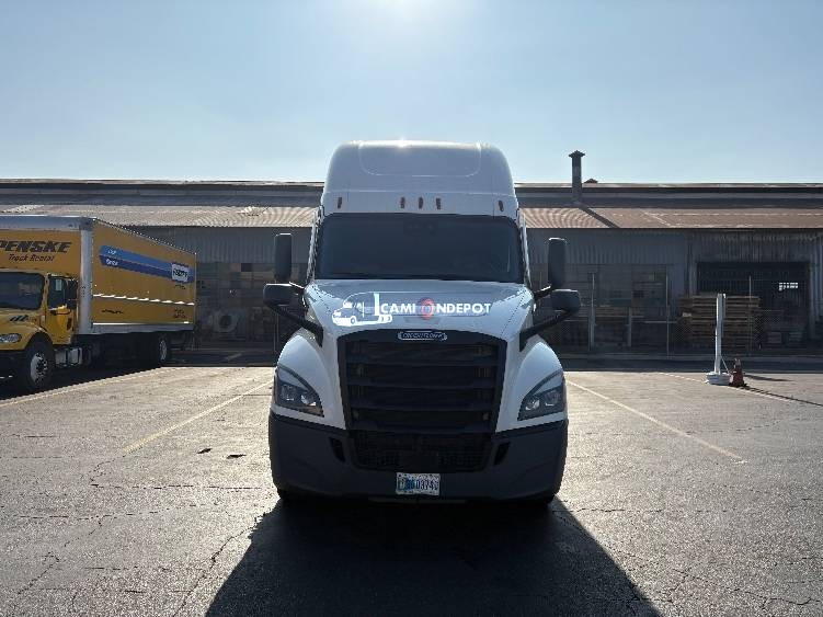 Truck Thumbnail 2