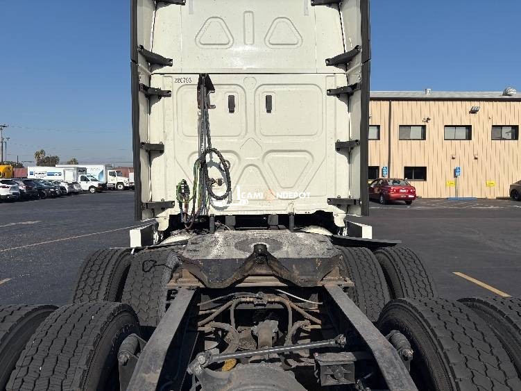 Truck Thumbnail 5