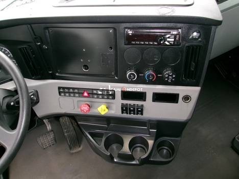 Truck Thumbnail 13