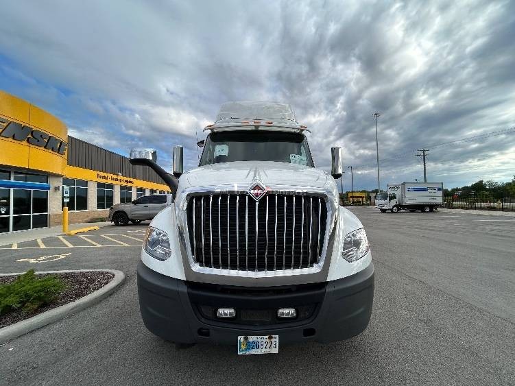 Truck Thumbnail 2