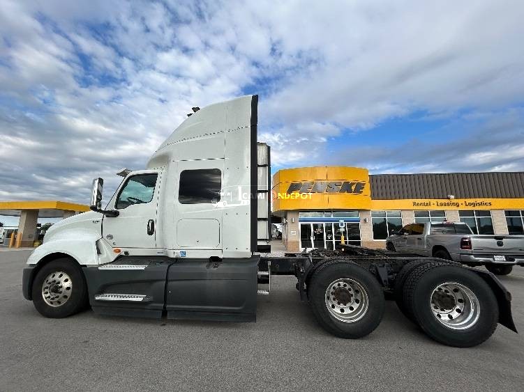 Truck Thumbnail 4