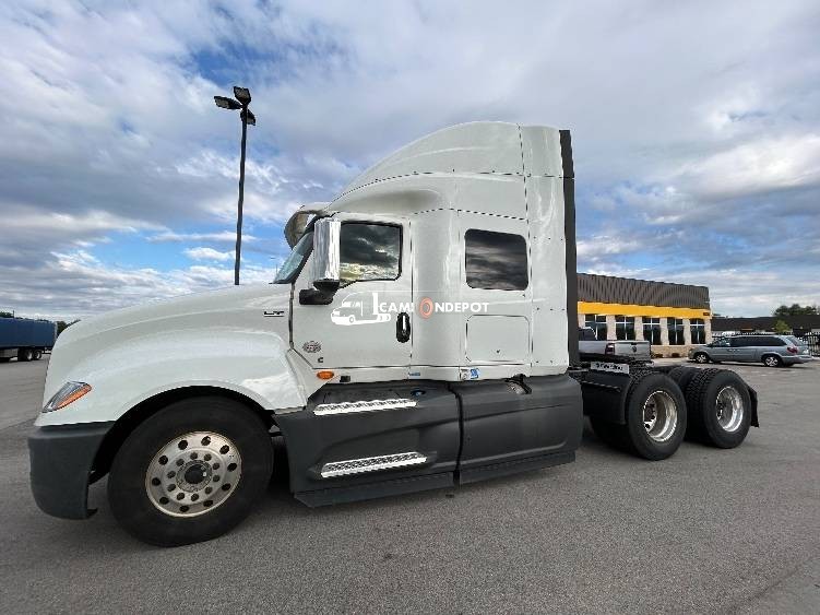 Truck Thumbnail 3