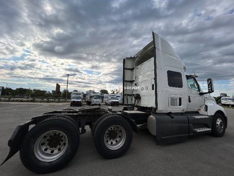 Truck Thumbnail 7