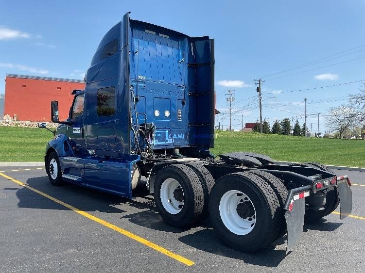 Truck Thumbnail 4