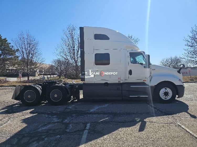 Truck Thumbnail 6