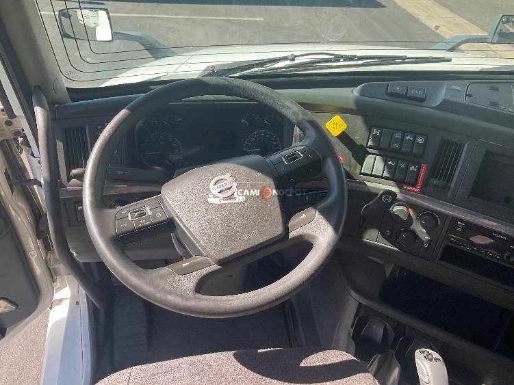 Truck Thumbnail 6