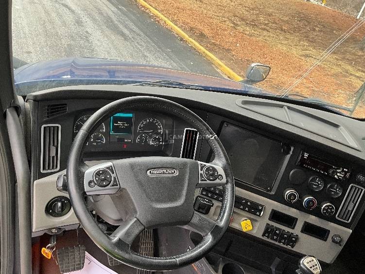 Truck Thumbnail 6