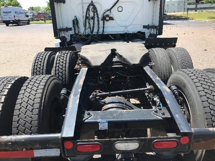 Truck Thumbnail 6