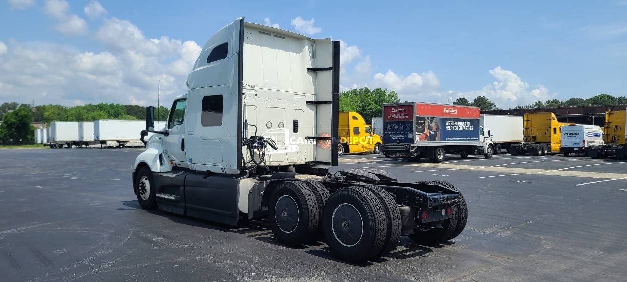 Truck Thumbnail 5