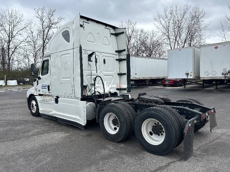 Truck Thumbnail 5