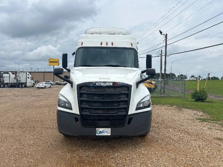 Truck Thumbnail 2