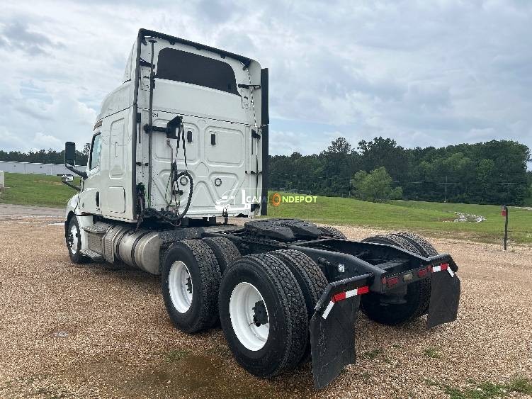 Truck Thumbnail 5