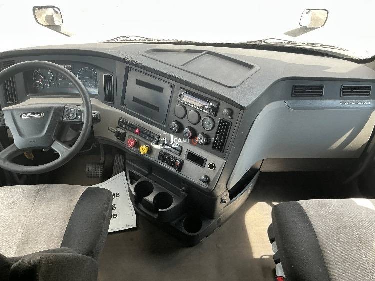 Truck Thumbnail 8