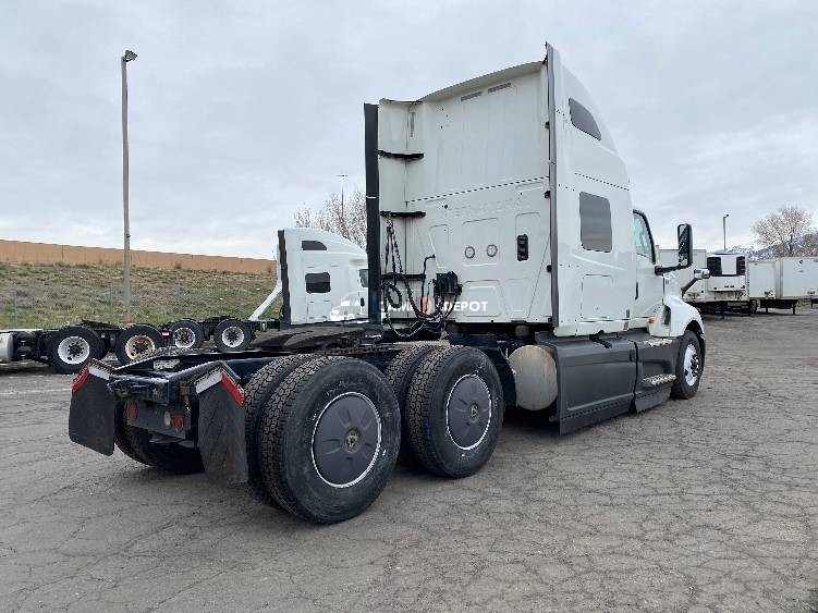 Truck Thumbnail 7
