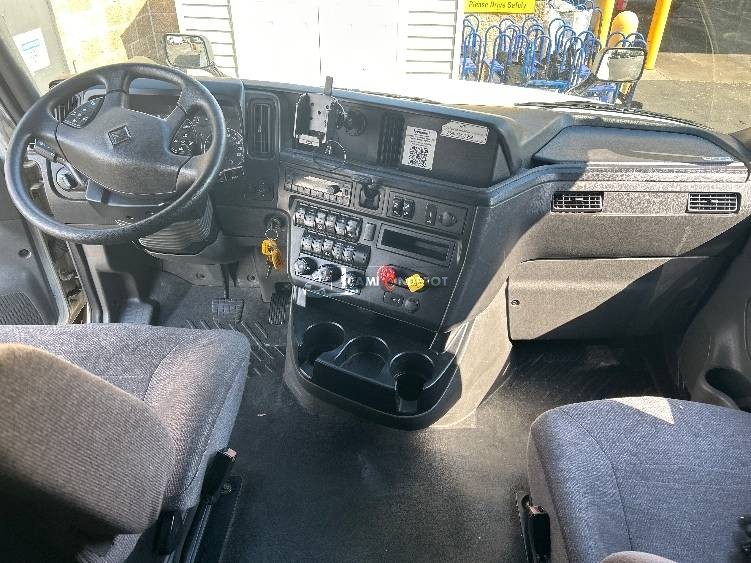 Truck Thumbnail 7