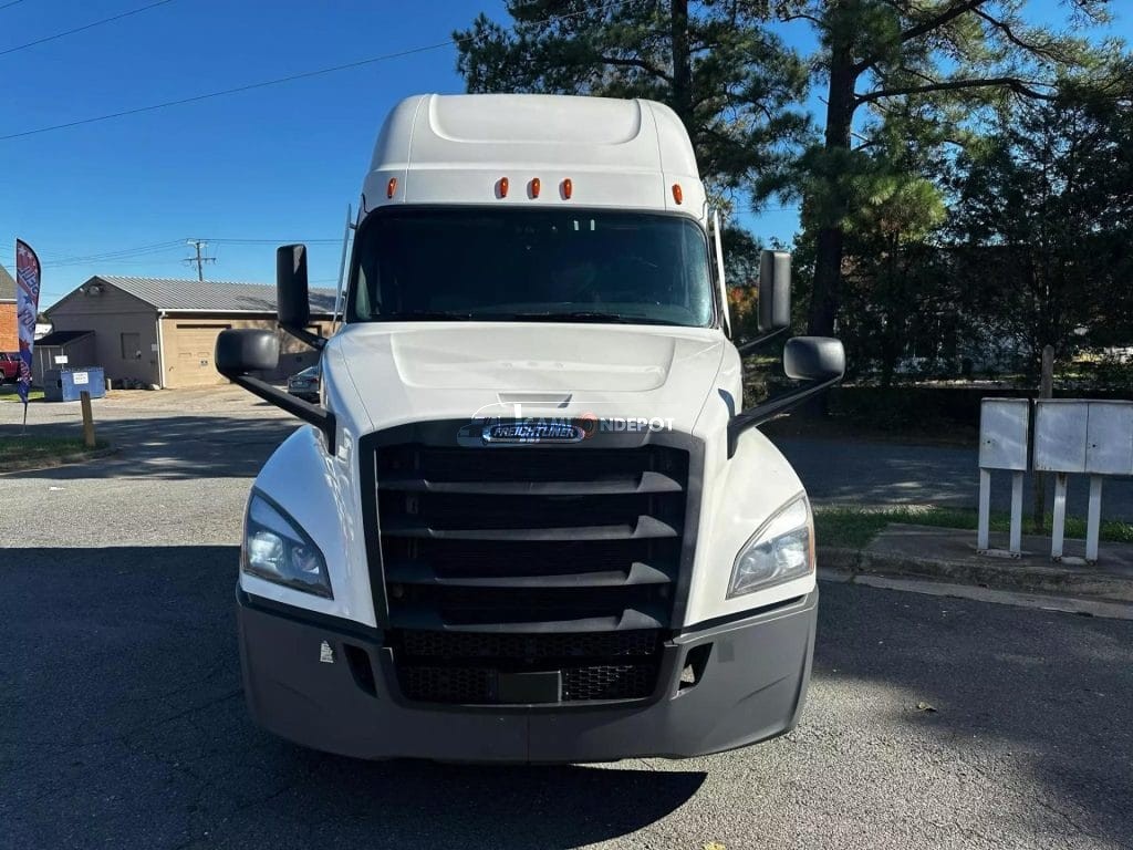 Truck Thumbnail 2
