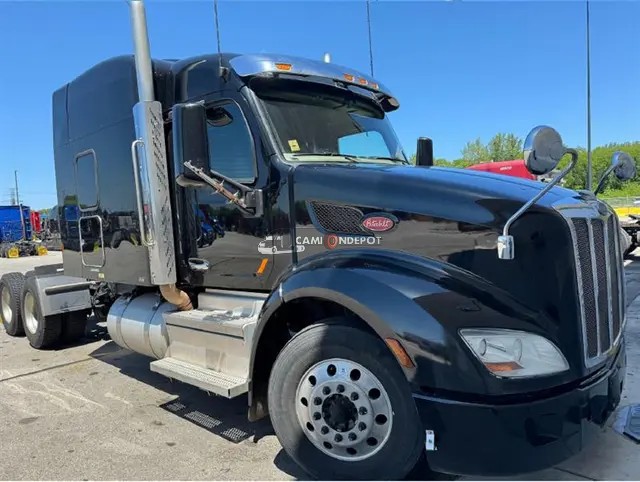 Truck Thumbnail 2