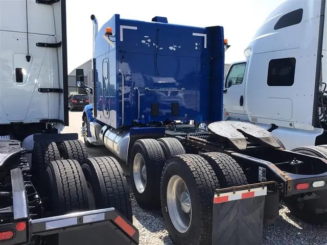 Truck Thumbnail 2
