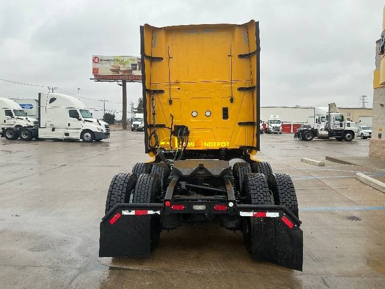 Truck Thumbnail 6