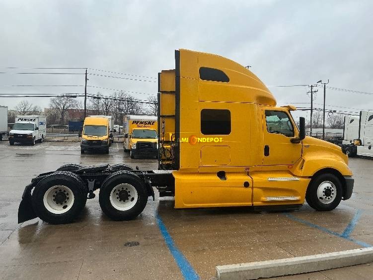 Truck Thumbnail 8