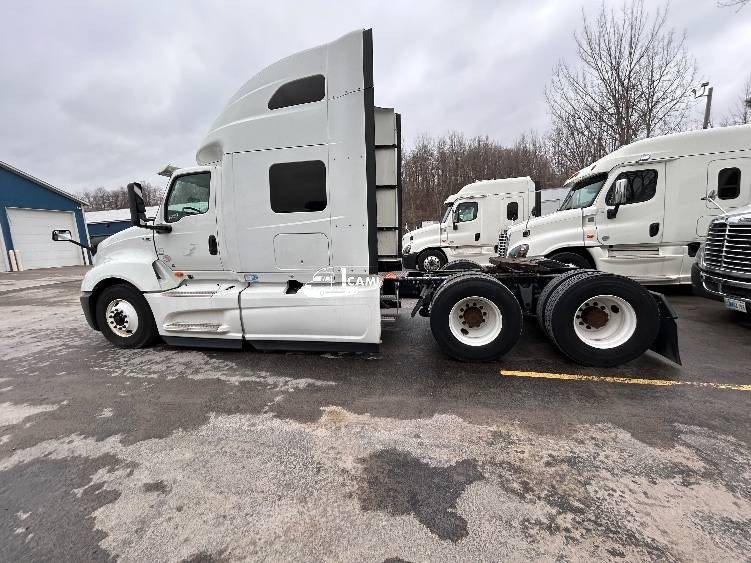 Truck Thumbnail 4
