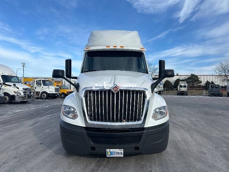 Truck Thumbnail 2