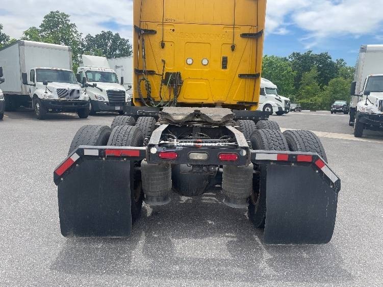 Truck Thumbnail 6