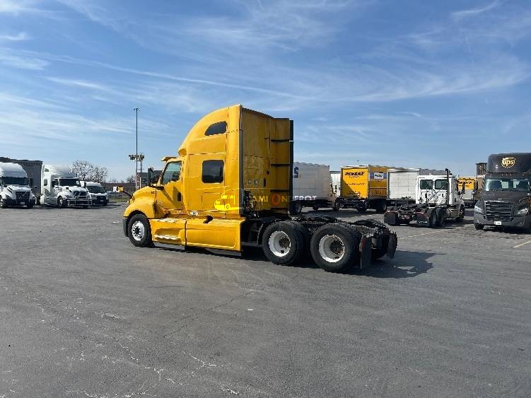 Truck Thumbnail 4