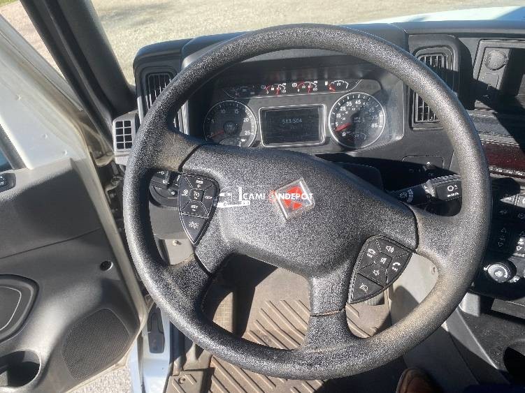 Truck Thumbnail 7