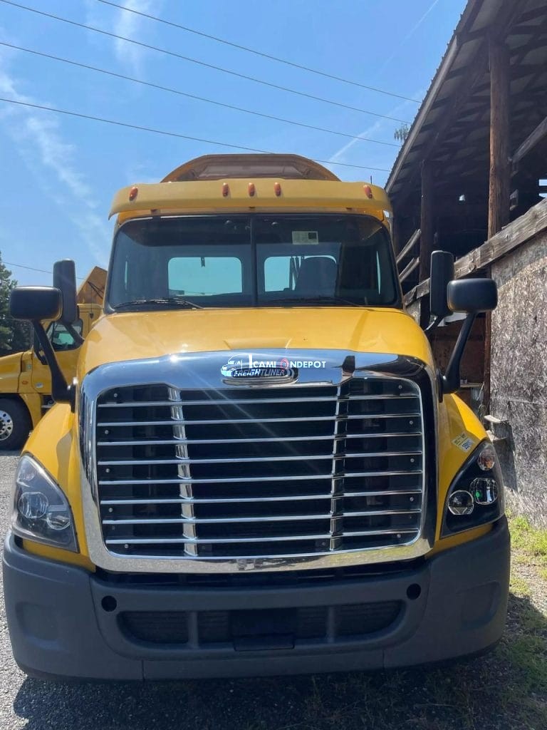 Truck Thumbnail 2