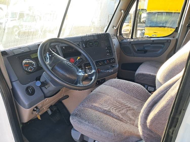 Truck Thumbnail 7