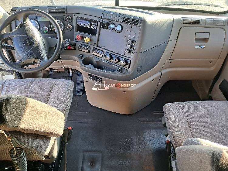 Truck Thumbnail 8