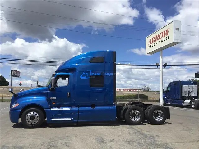 Truck Thumbnail 2