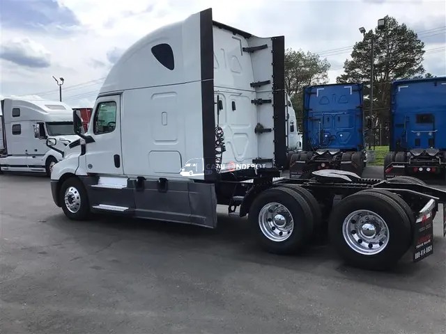 Truck Thumbnail 4