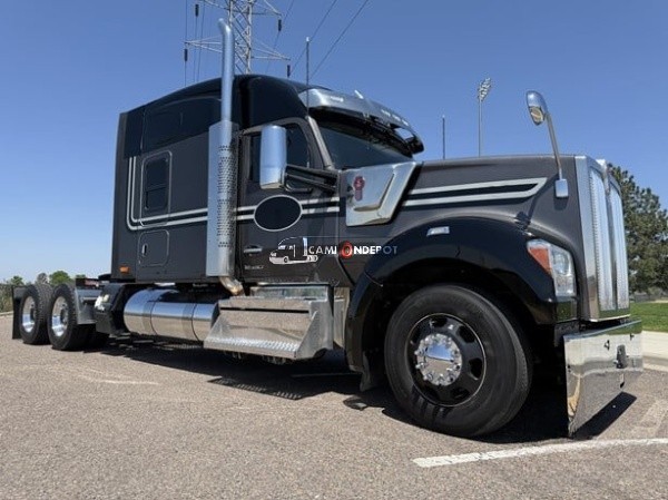 Truck