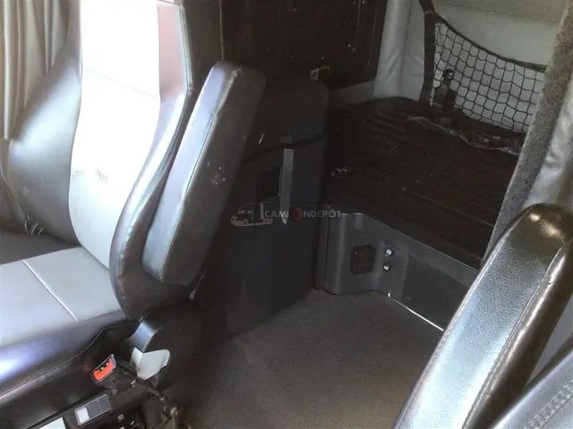 Truck Thumbnail 4