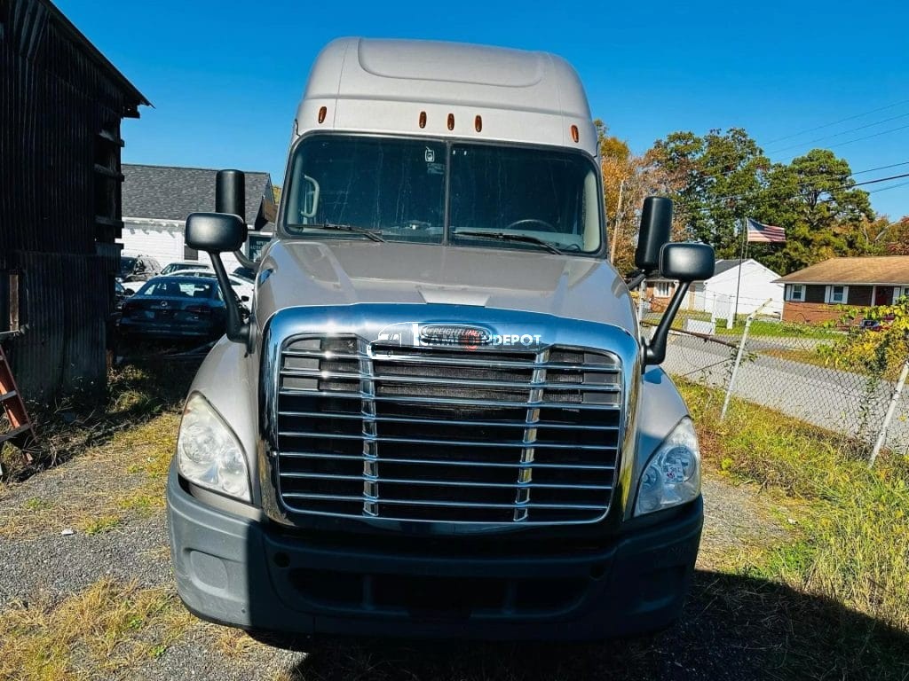 Truck Thumbnail 2