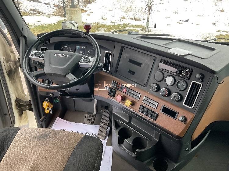 Truck Thumbnail 7